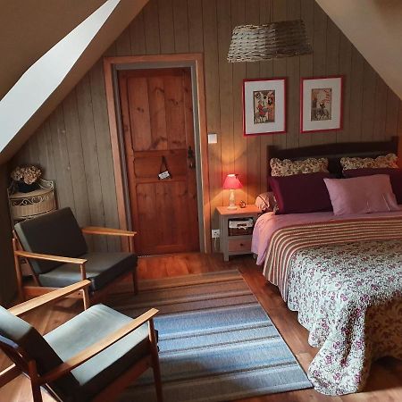 Le Triskelium Villa Landebaeron Eksteriør billede