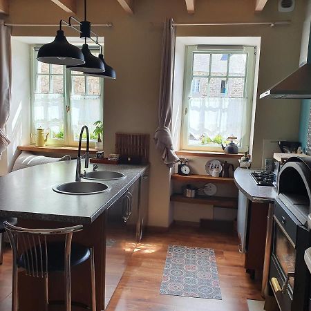 Le Triskelium Villa Landebaeron Eksteriør billede